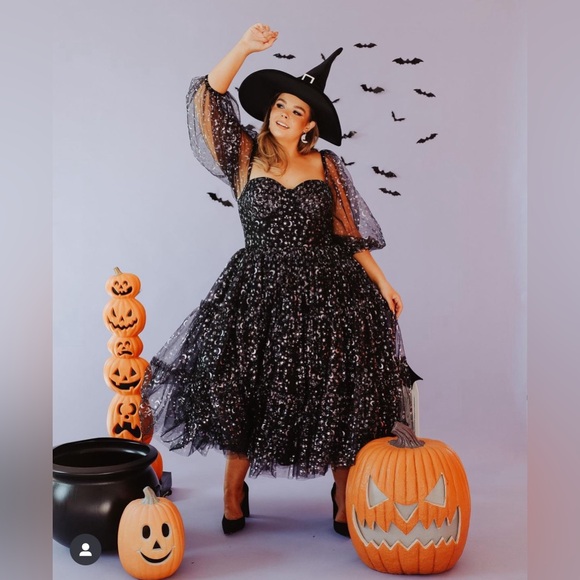 Ava Gowns Celestial Mini Dress - Picture 1 of 6